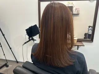 セミロング kawakita yoshinoriのヘアスタイル