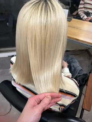 ミディアム OFF YUYAのヘアスタイル