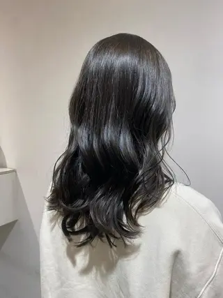 セミロング カラー ヘアアレンジ 🫧🎀SARA/ 艶カラー/金山💓のヘアスタイル