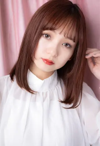 セミロング カラー 艶髪カラー🤍ྀི 強矢　美紗希🩷ྀིのヘアスタイル