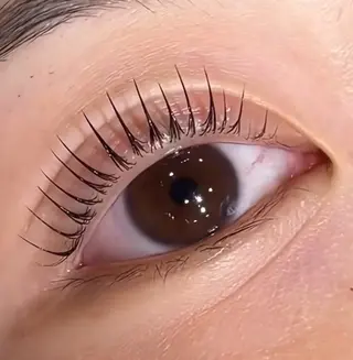 マツエク・マツパ ranranビューティーサロン所属・MK アヤカのマツエク・マツパデザイン