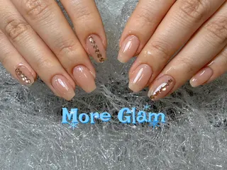 ネイル MoreGlam ネイルのネイルデザイン