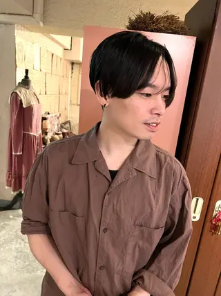 ショート 🪼個性、雰囲気🪼 ⛈オカダ🎧のヘアスタイル