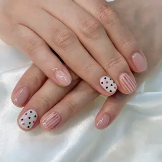 ネイル アイ|ネイル|脱毛 Lakiのマツエク・マツパデザイン