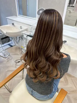 ロング uiki シールエクステのヘアスタイル