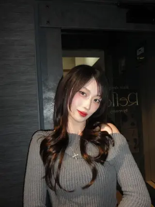 セミロング Reflet 新宿/プルエクステのヘアスタイル