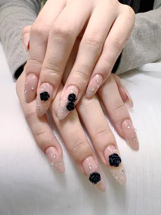 ネイル Em ma高田马場のネイルデザイン