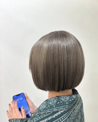 ミディアム カラー あべ ゆうかのヘアスタイル