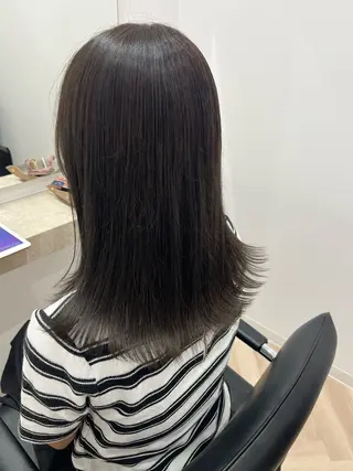 セミロング カラー 🫧ぷる艶カラー🫧 Yuubi🦩のヘアスタイル