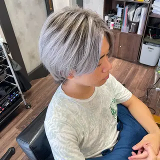 カラー メンズ Lull1人美容室 バレイヤージュのヘアスタイル