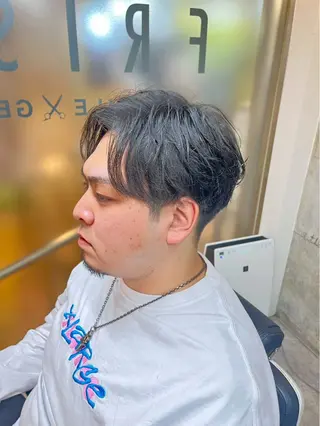 ショート パーマ メンズ 佐々木 優人のヘアスタイル