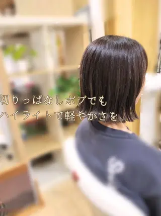 カラー ショート 野田 茉希のヘアスタイル