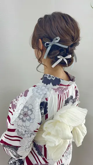 セミロング 伊藤 アユミのヘアスタイル