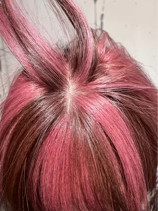 カラー Vicky ブリーチ メンズカジュアルのヘアスタイル