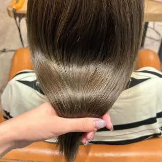 ミディアム カラー HARE nene🐿🍡のヘアスタイル