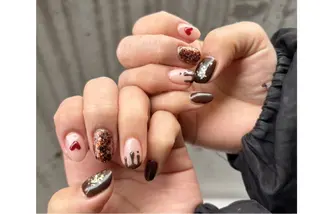 ネイル 長谷川 奈緒美のネイルデザイン