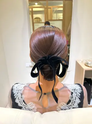セミロング ヘアアレンジ ボウ🪞ヘアセット /メイク/マツパのマツエク・マツパデザイン