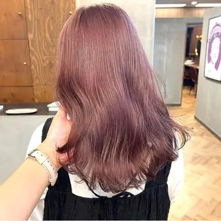 セミロング カラー パーマ ヘアアレンジ メンズ キッズ ネイル マツエク・マツパ アイブロウ 前川 朋香のヘアスタイル