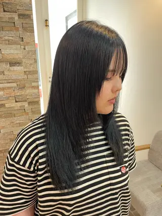 ロング カラー パーマ YUI/ ブリーチカラー🌷のヘアスタイル