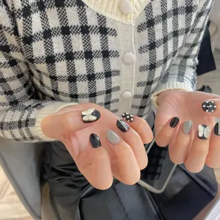 ネイル Lim nail🤍 Ayaのネイルデザイン