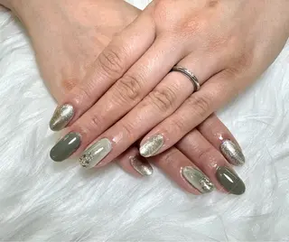 ネイル ill nail所属・💜ill nail 🩵のネイルデザイン