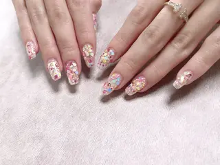 ネイル mano nella manoのネイルデザイン