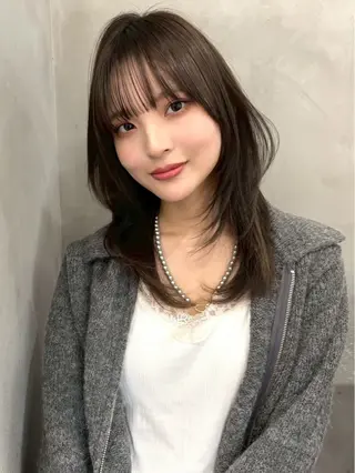 カラー 透明感カラー🌱‬‪ 結衣のヘアスタイル