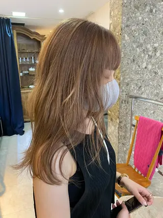 セミロング カラー Pia ツボイ ケイタのヘアスタイル