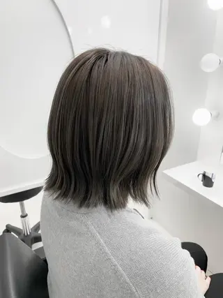 ミディアム カラー 《Zina札幌大通》 Hinano🐻のヘアスタイル
