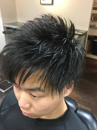 ショート メンズ 向井 優汰のヘアスタイル