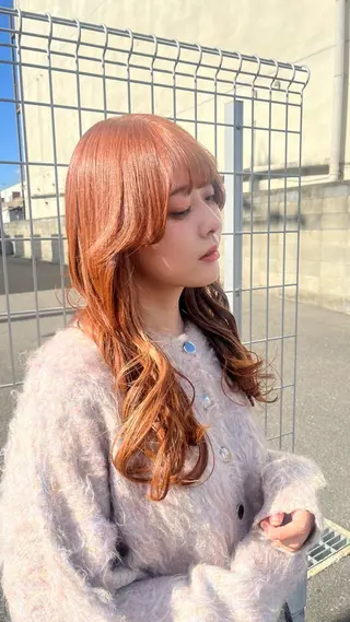 ミディアム 光石 季世のヘアスタイル