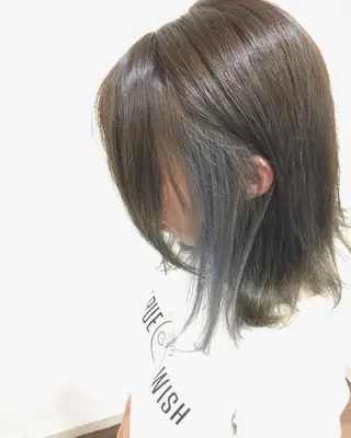 ミディアム カラー GLAD 萩原のヘアスタイル
