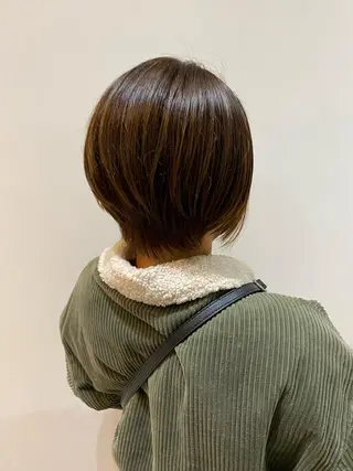 ショート カラー 大人かわいい×艶髪 🤍塩川のヘアスタイル