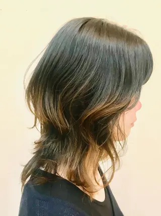 セミロング 大野 あさみのヘアスタイル