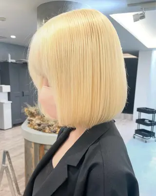 ショート ♡似合わせハイトーン ♡maiのヘアスタイル