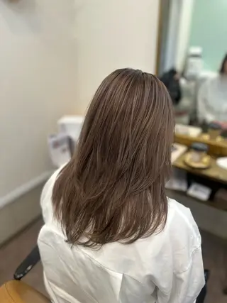 セミロング 押川 未羽のヘアスタイル