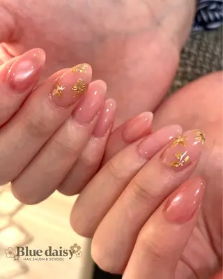 ネイル Blue daisy 栄本店のネイルデザイン