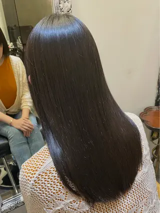 ロング カラー 小顔レイヤー× 透明感カラー|ユウキのヘアスタイル