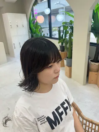 ミディアム 橋爪 明日香のヘアスタイル