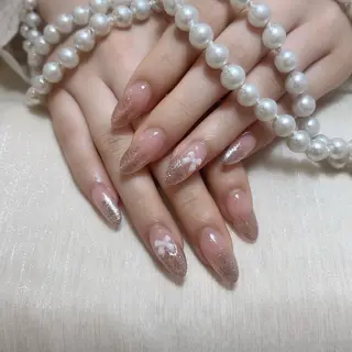 ネイル MoonNail ユリ🌸のネイルデザイン