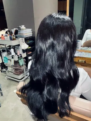 カラー NOA/トレンドヘア ブリーチなし艶カラーのヘアスタイル