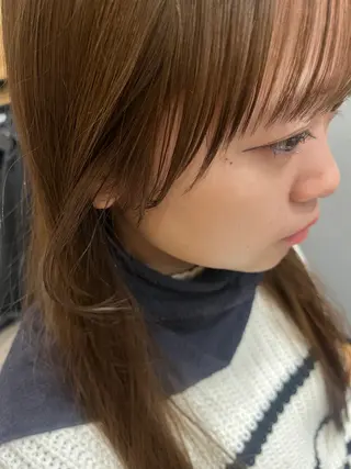 セミロング カラー 久木原 ゆりのヘアスタイル