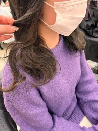 セミロング 💖札幌カラー 指名No.1💖玲奈のヘアスタイル