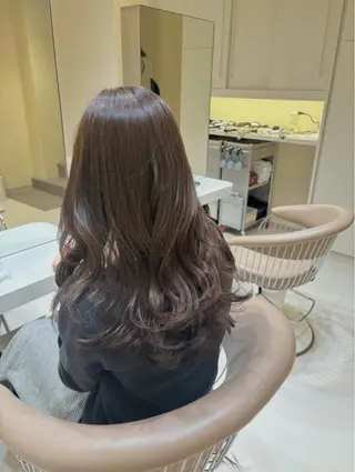 ロング パーマ コテ巻きパーマ 阪上 沙織のヘアスタイル