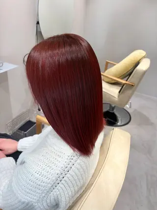 ミディアム カラー 井山 葵のヘアスタイル