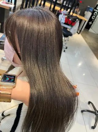 ロング カラー ヘアアレンジ メンズ キッズ ネイル マツエク・マツパ アイブロウ 透明感カラー🤎 ゆりのヘアスタイル