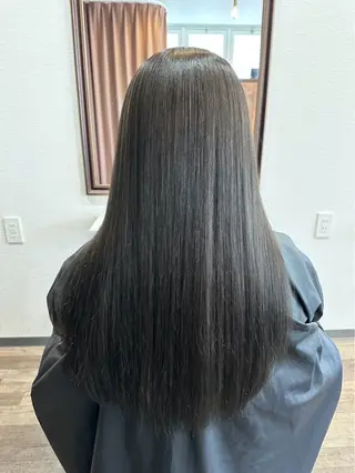 ロング カワナ カエデのヘアスタイル