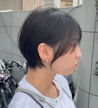 ショート カラー 古指 匠巳のヘアスタイル