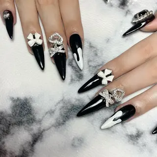 ネイル Feel ‪‪☺︎‬Yuriaのネイルデザイン