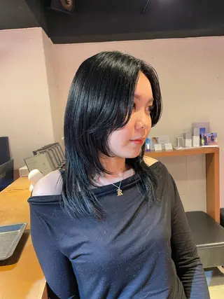 ミディアム たかはし はるかのヘアスタイル